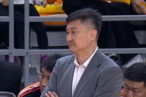 万博体育APP下载-先输黑马又遭豪门双杀，就这还想夺冠？杜锋快下课吧，新帅或是他