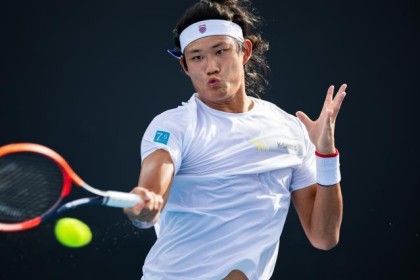 万博真人-张奔斗：终于轻松赢一回，张之臻很会用赛点自黑