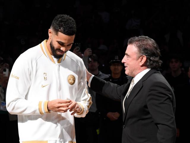 1729651905188067601.jpg gettyimages-2179573466-2048x2048.jpg